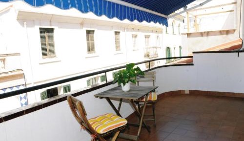 Studio with Terrace