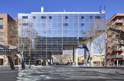 La Vila Olimpica del Poblenou Hotel | Unite Hostel Barcelona