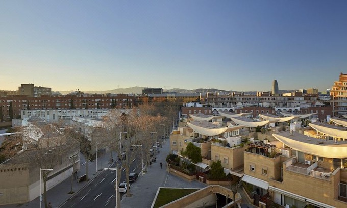 La Vila Olimpica del Poblenou Hotel | Unite Hostel Barcelona